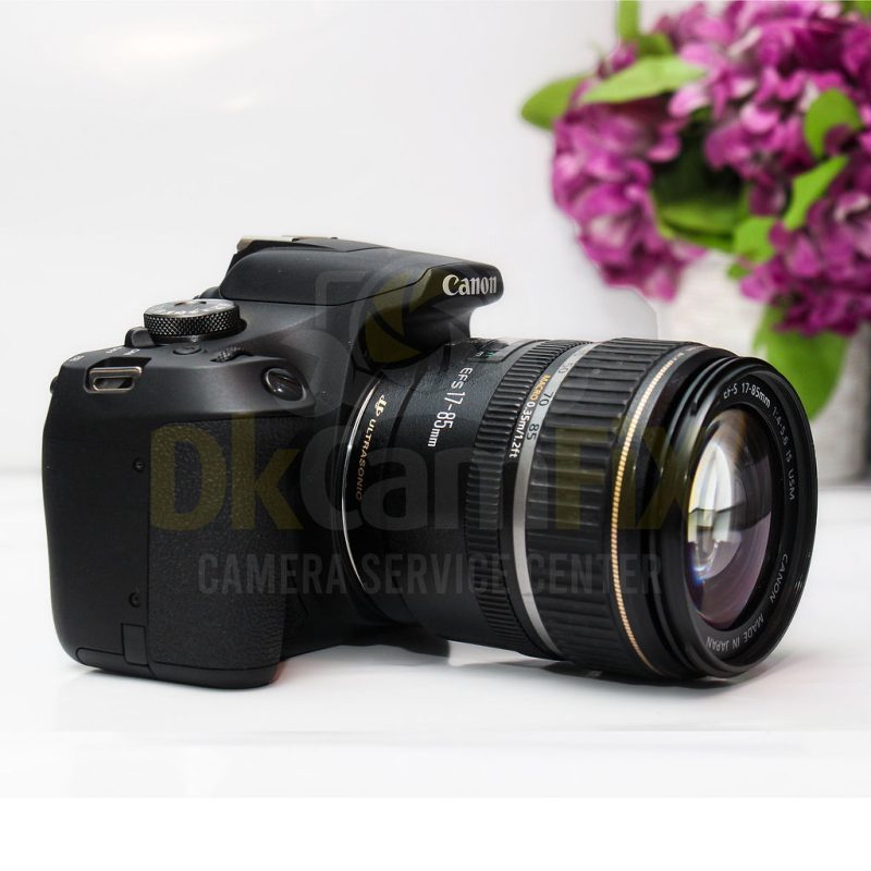 Canon 2000D / T7 with lens 17-85mm.